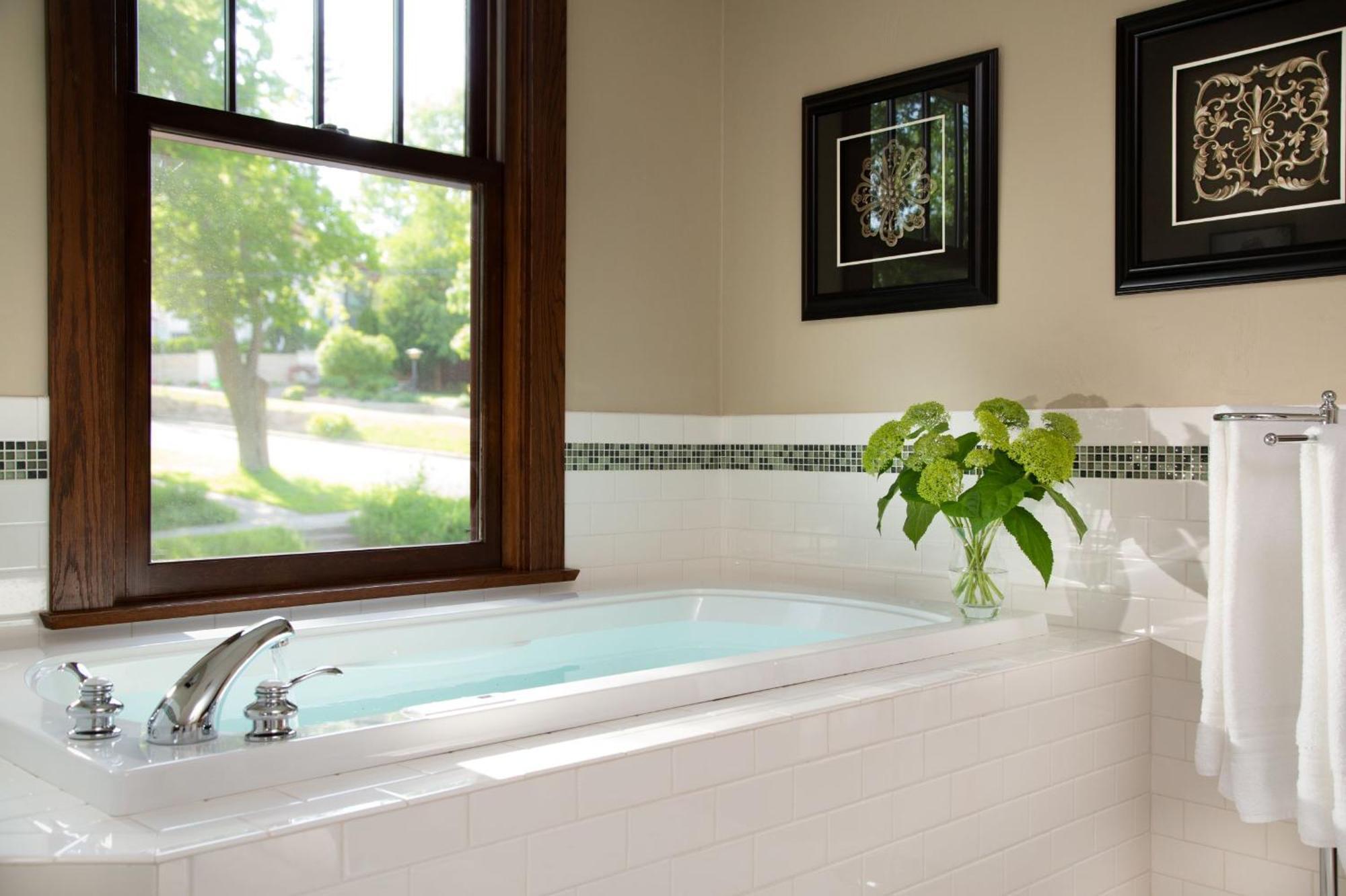 The Buckingham Inn Madison Luaran gambar