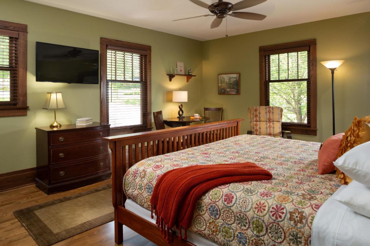 The Buckingham Inn Madison Luaran gambar