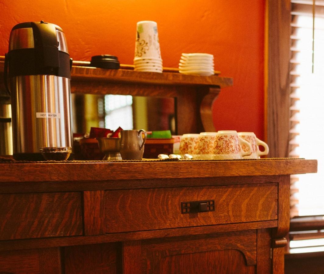 The Buckingham Inn Madison Luaran gambar